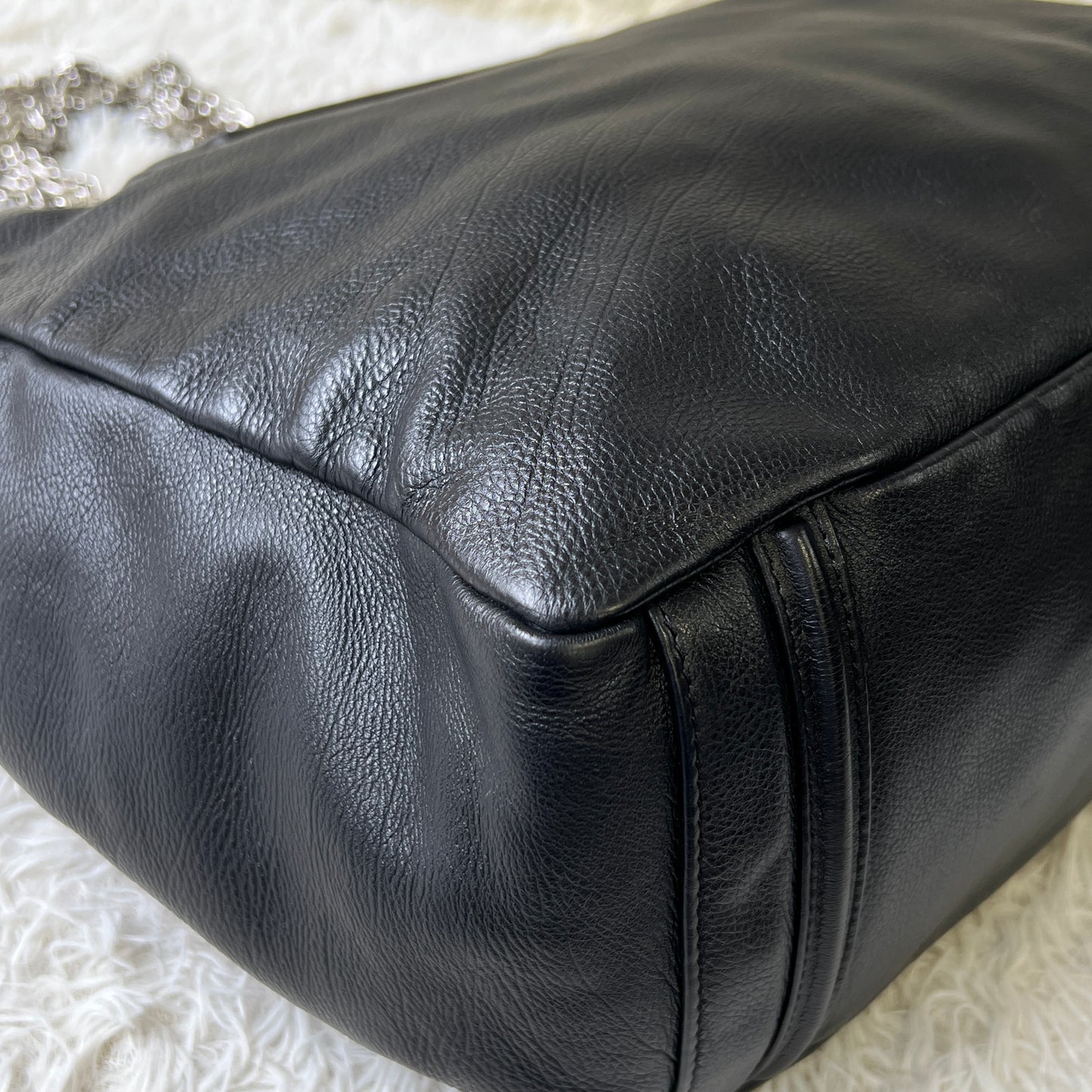 Chanel Reissue Chain Shoulder Tote Bag (Pre-Owned)