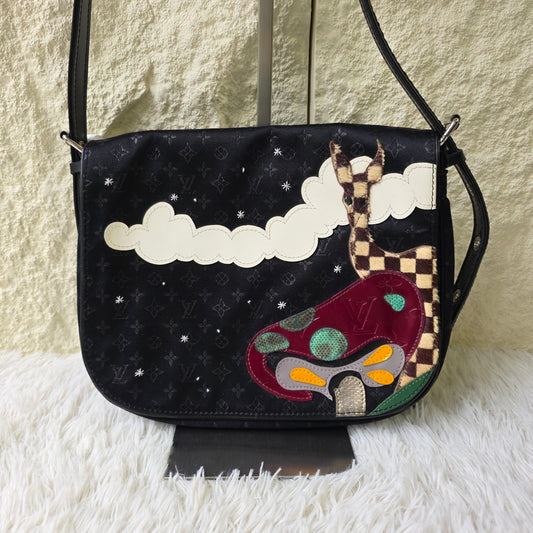 Louis Vuitton Monogram Appliqué Shoulder Bag (Pre-Owned)
