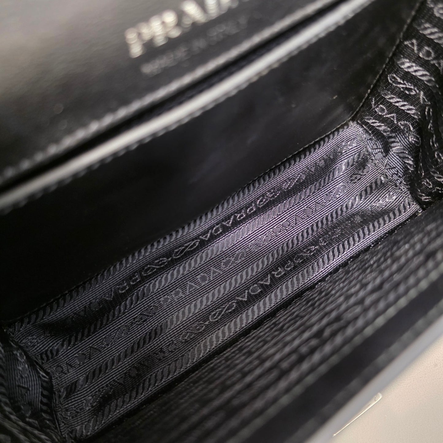 Prada Cahier Jeweled Leather Chain Shoulder Bag (Pre-Owned)