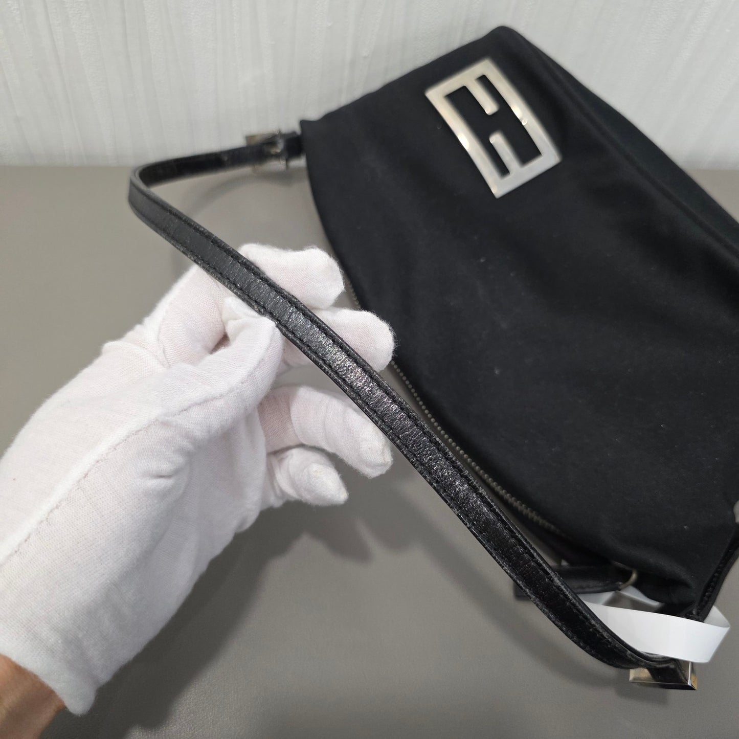 Fendi FF Logo Nylon Shoulder Bag (Pre-Owned)