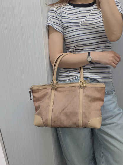 1 Gucci GG Monogram Canvas Tote Bag (Pre-Owned)