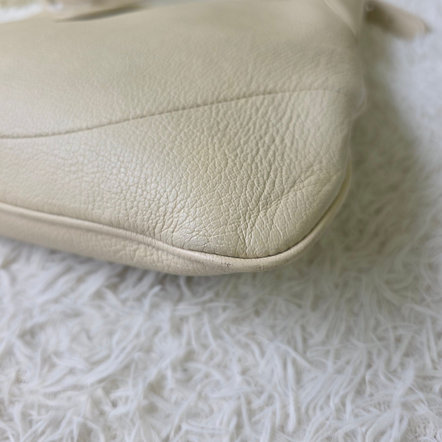 Gucci GG Leather Shoulder Bag (Pre-Owned)