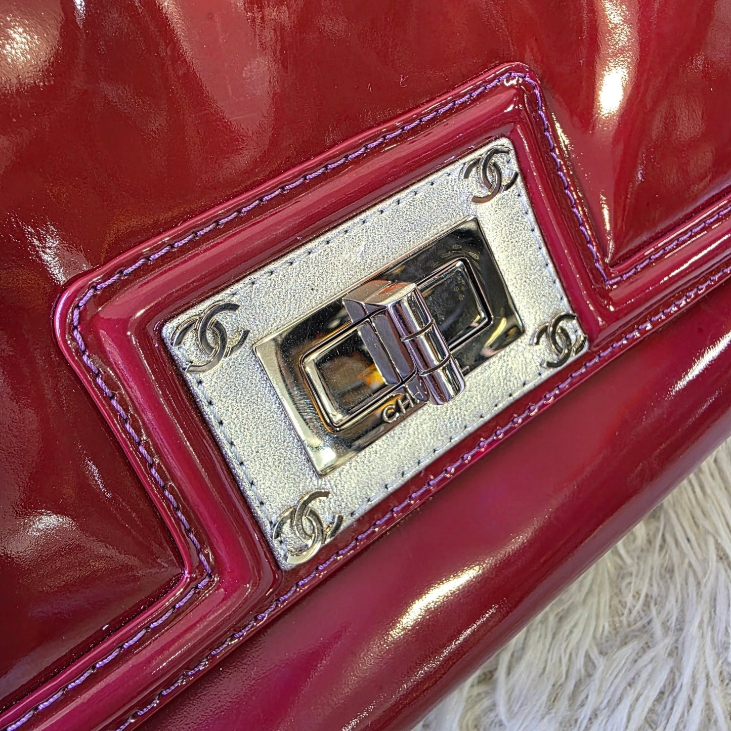 Chanel Reissue Patent Leather Chain Shoulder Bag (Pre-Owned)