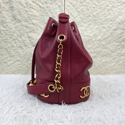Chanel Caviar Leather Drawstring Bucket Bag (Pre-Owned)