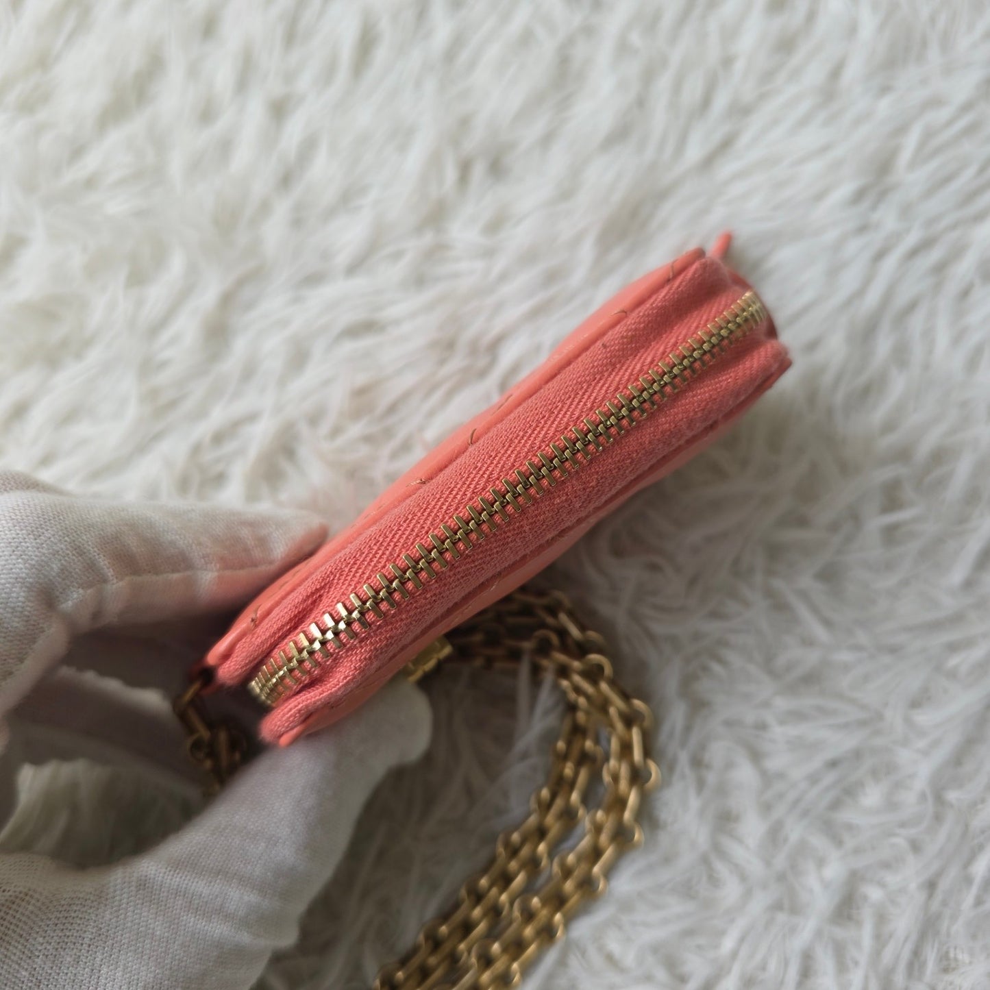 Chanel Quilted Leather Chain Mini Pouch (Pre-Owned)