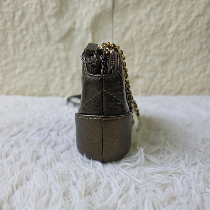 Chanel Chevron Quilted Chain Wallet Bag (Pre-Owned)