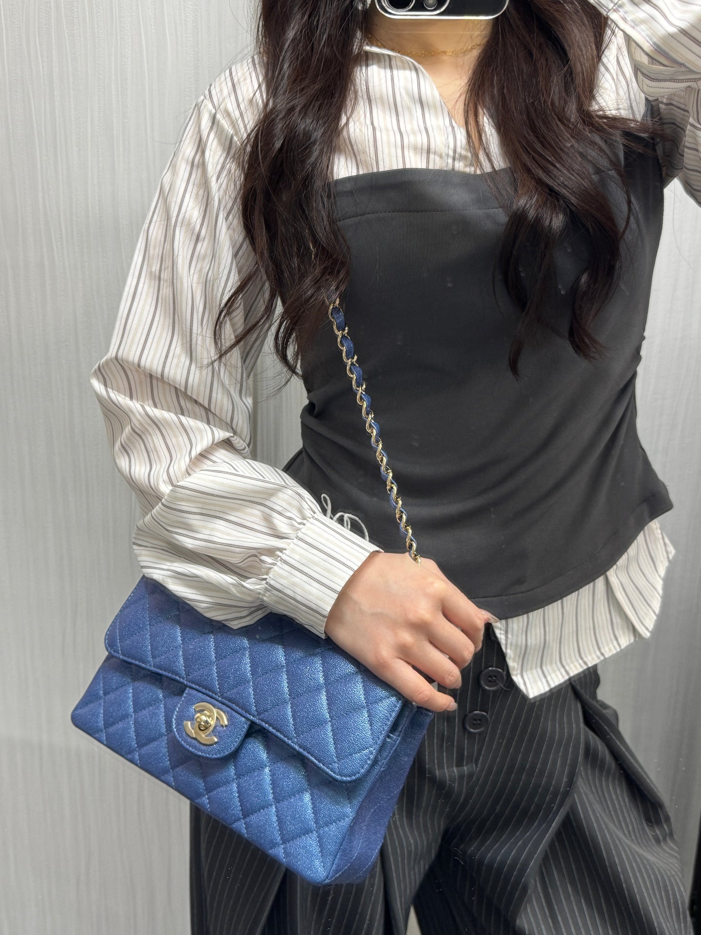 Chanel Quilted Metallic Leather Chain Wallet Bag (Pre-Owned)