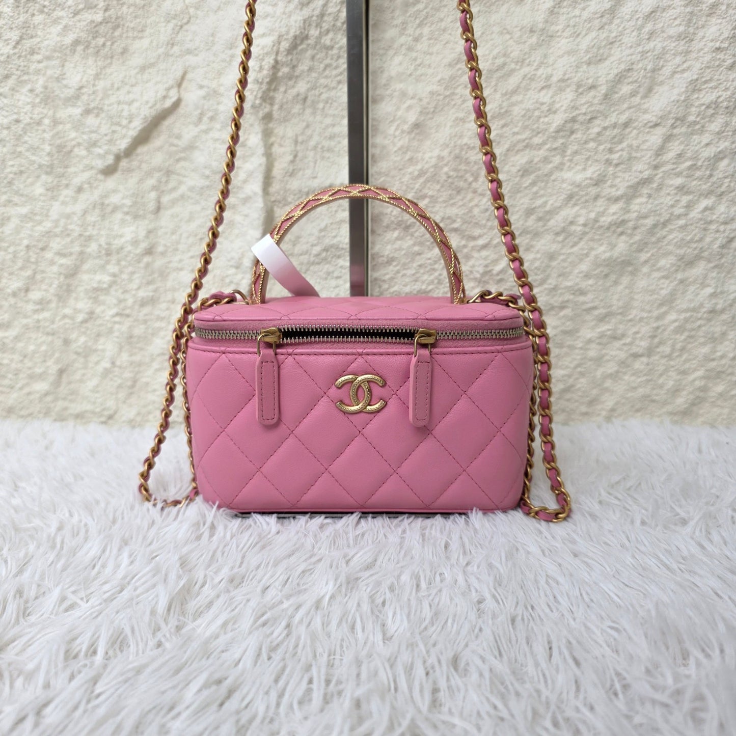 Chanel Quilted Vanity Chain Bag (Pre-Owned)