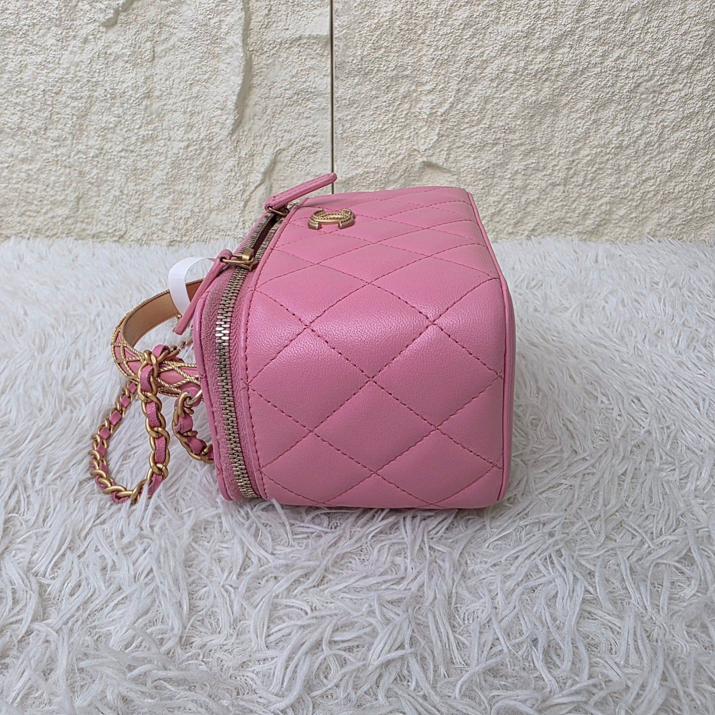 Chanel Quilted Vanity Chain Bag (Pre-Owned)