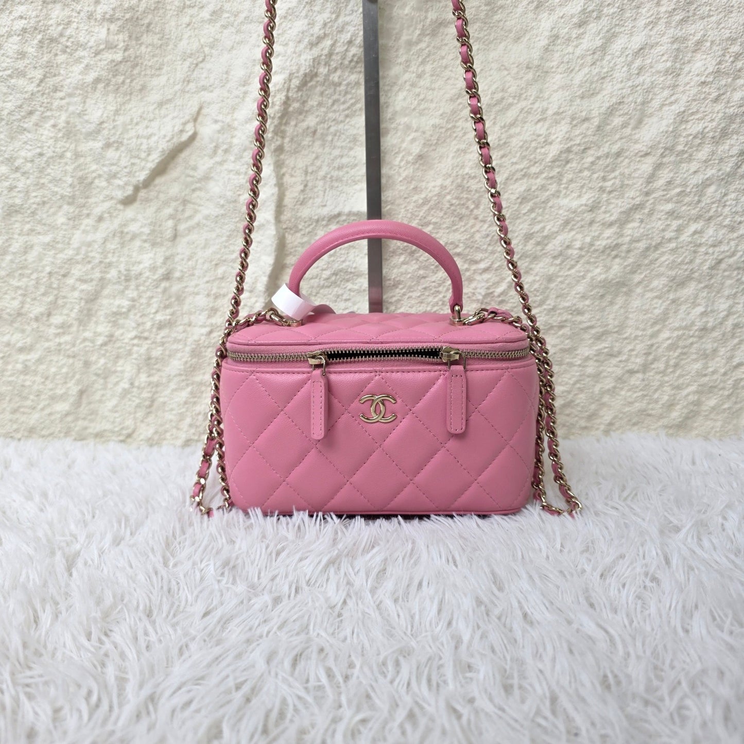 Chanel Quilted Vanity Chain Bag (Pre-Owned)