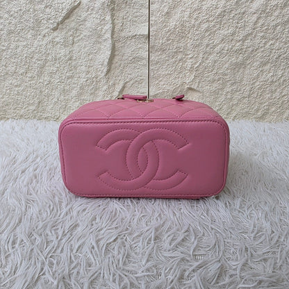 Chanel Quilted Vanity Chain Bag (Pre-Owned)