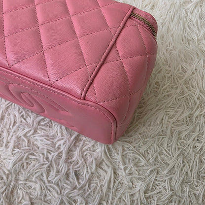 Chanel Quilted Vanity Chain Bag (Pre-Owned)