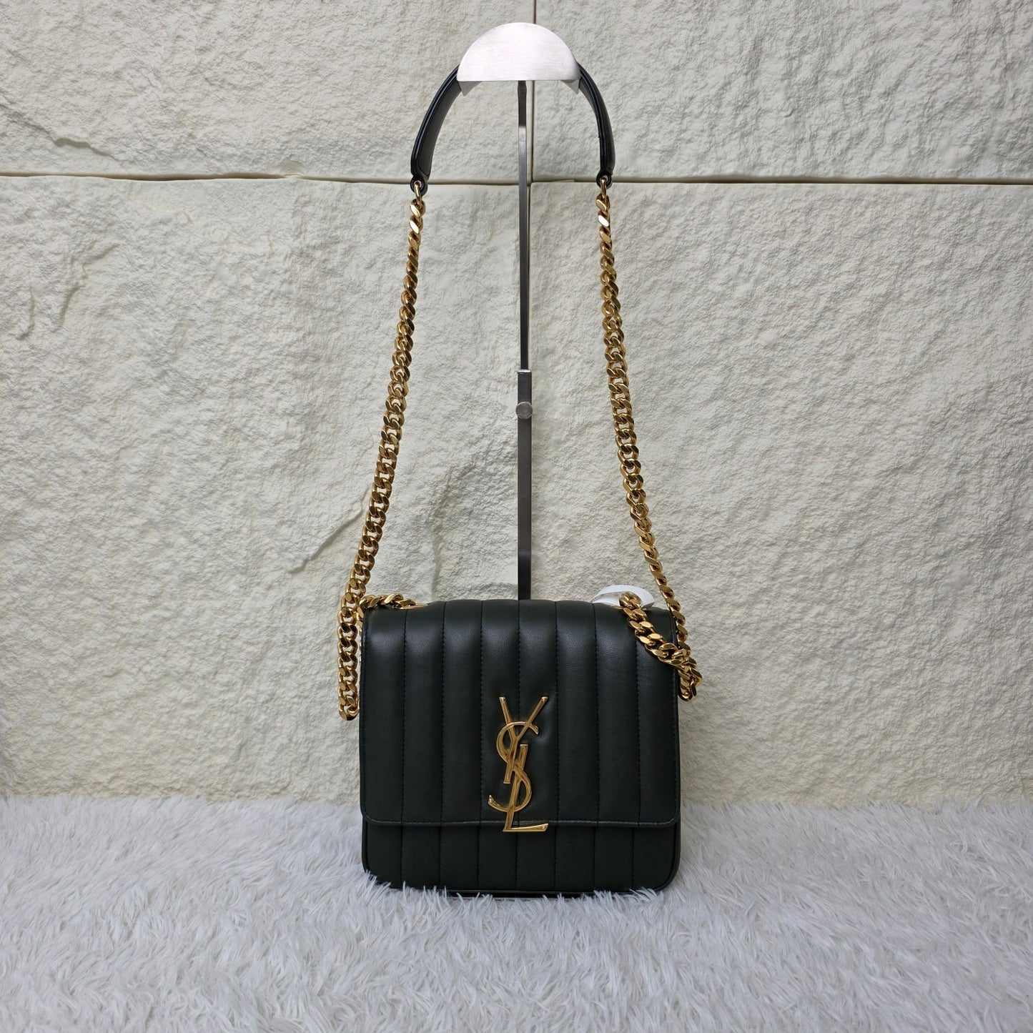 Saint Laurent Vertical Quilted Chain Shoulder Bag (Pre-Owned)