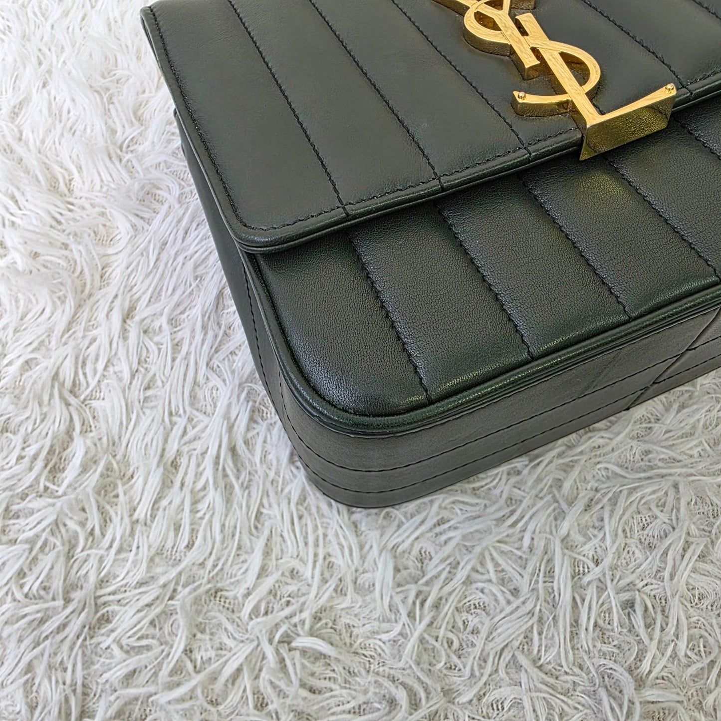 Saint Laurent Vertical Quilted Chain Shoulder Bag (Pre-Owned)
