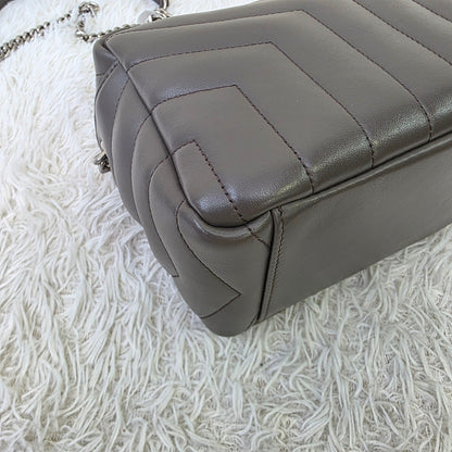 Saint Laurent Lou Camera Chain Shoulder Bag (Pre-Owned)
