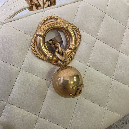 Chanel Quilted Leather Wristlet Clutch Bag (Pre-Owned)