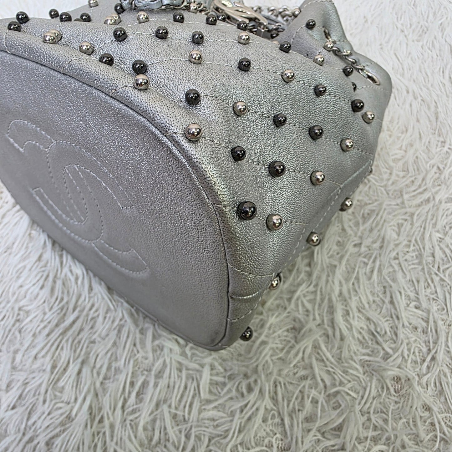 Chanel Studded Metallic Leather Drawstring Bucket Bag (Pre-Owned)