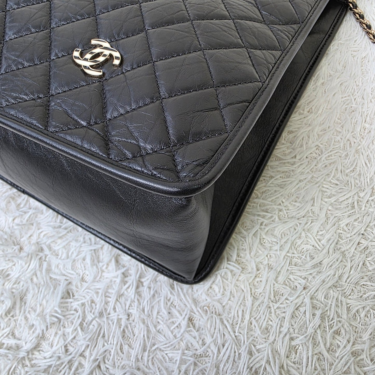 Chanel Black Quilted Leather Tote Bag with Chain Pouch (Pre-Owned)