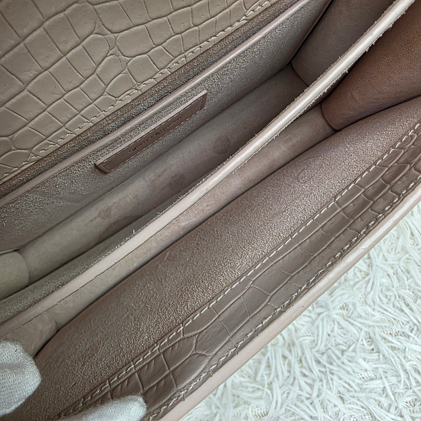 Saint Laurent Pale Pink Croc-Embossed Kate Chain Shoulder Bag (Pre-Owned)