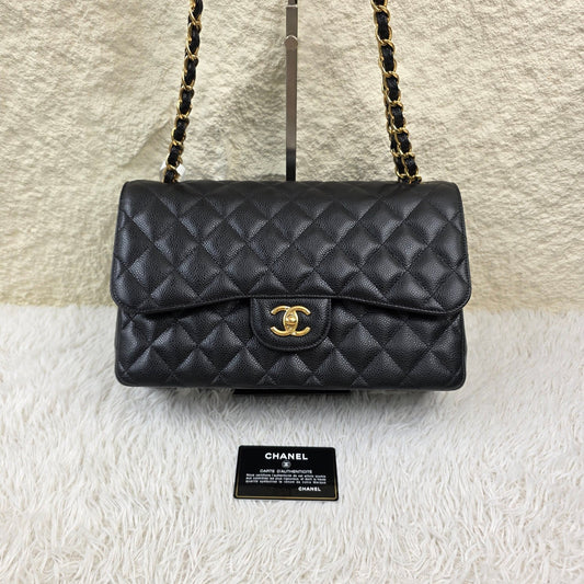 Chanel Black Quilted Caviar Leather Classic Flap Shoulder Bag (Pre-Owned)