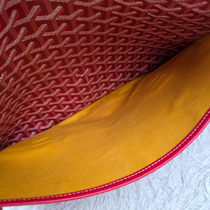 Goyard Red Goyardine Canvas Messenger Shoulder Bag (Pre-Owned)
