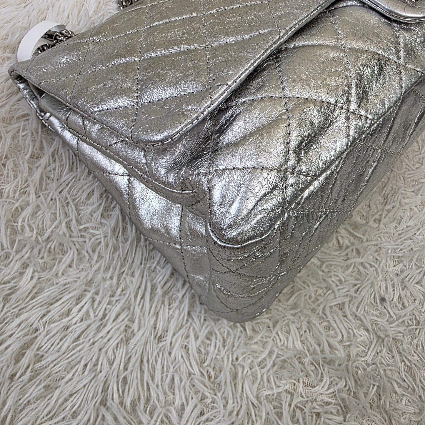 Chanel Silver Metallic Quilted Reissue Chain Shoulder Bag (Pre-Owned)