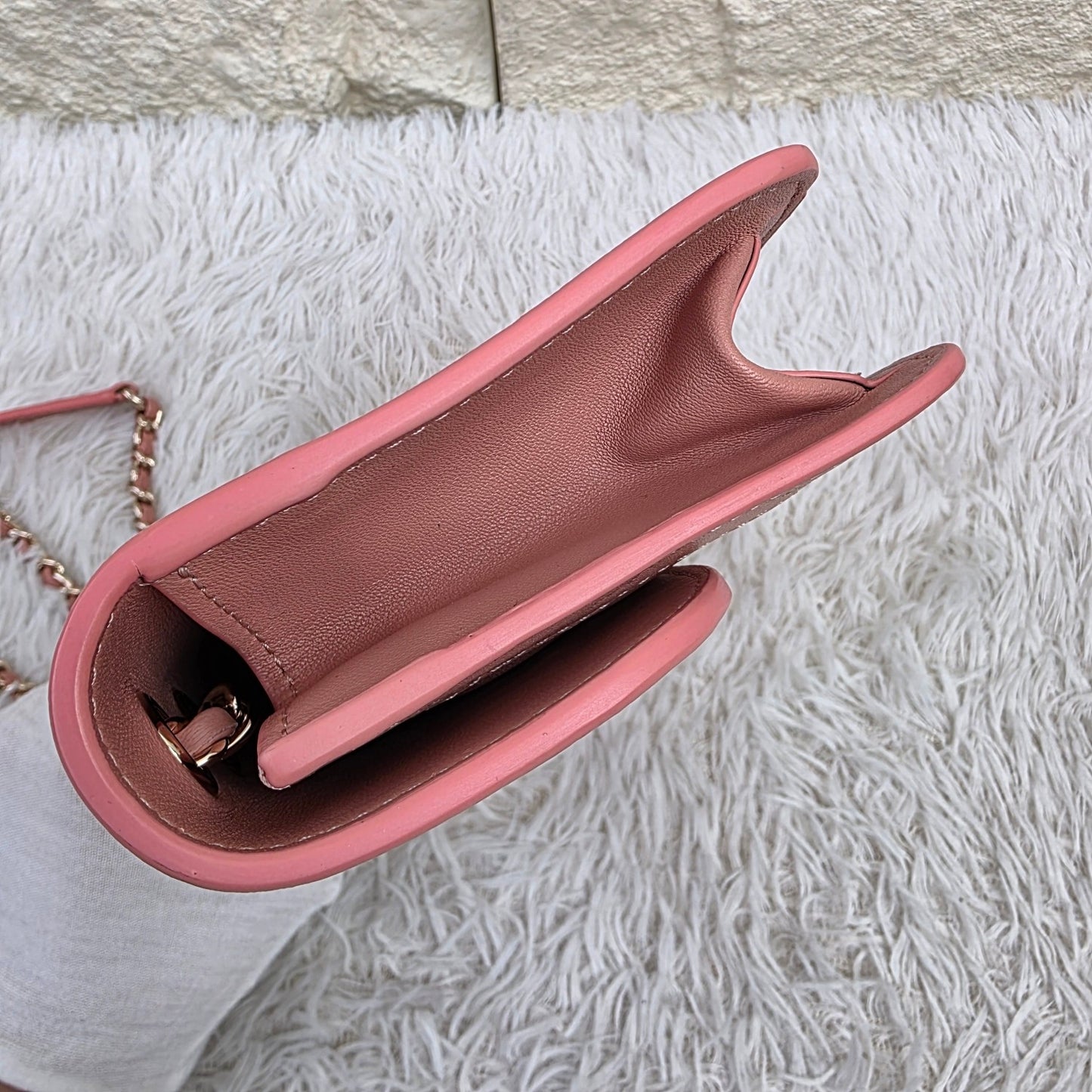 Chanel Pink Quilted Leather Chain Shoulder Bag (Pre-Owned)