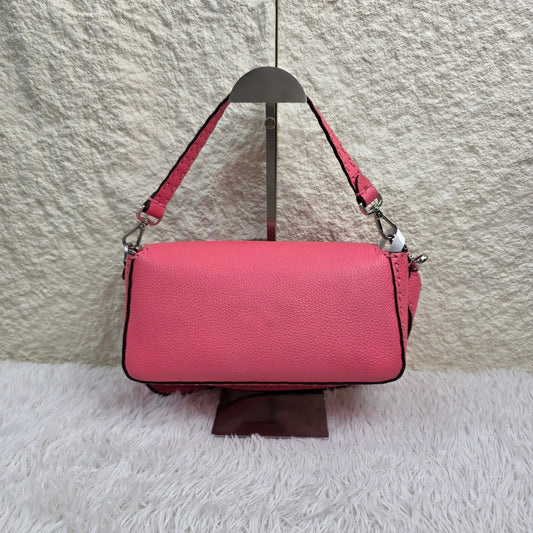 Fendi Pink Leather Baguette Shoulder Bag (Pre-Owned)