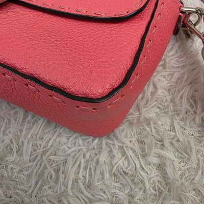 Fendi Pink Leather Baguette Shoulder Bag (Pre-Owned)