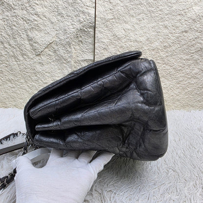Chanel Black Quilted Leather Chain Shoulder Bag (Pre-Owned)