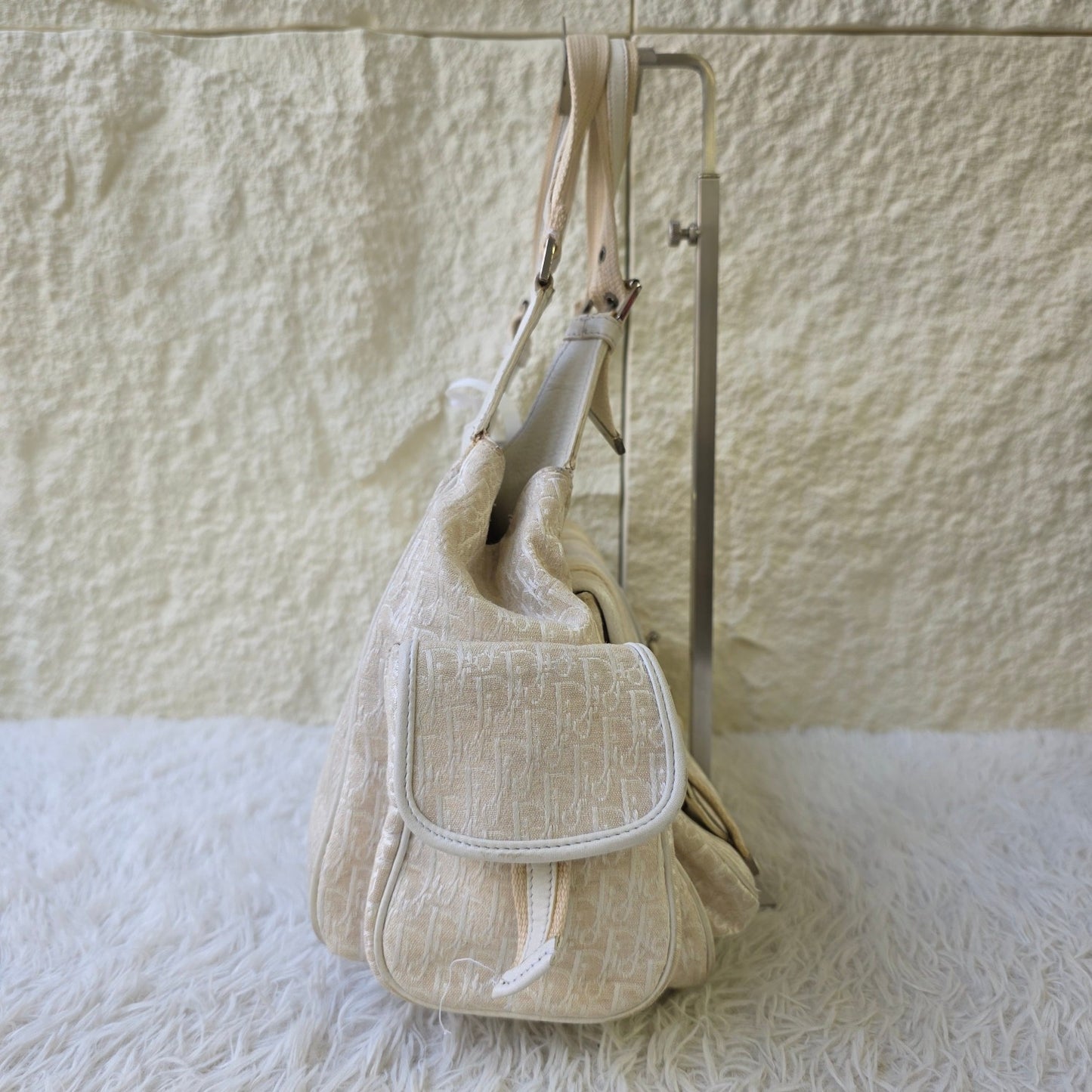 Dior Beige Oblique Canvas Shoulder Bag (Pre-Owned)