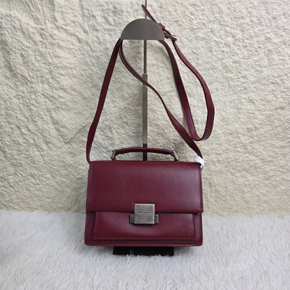 Saint Laurent Burgundy Leather Bellechasse Shoulder Bag (Pre-Owned)