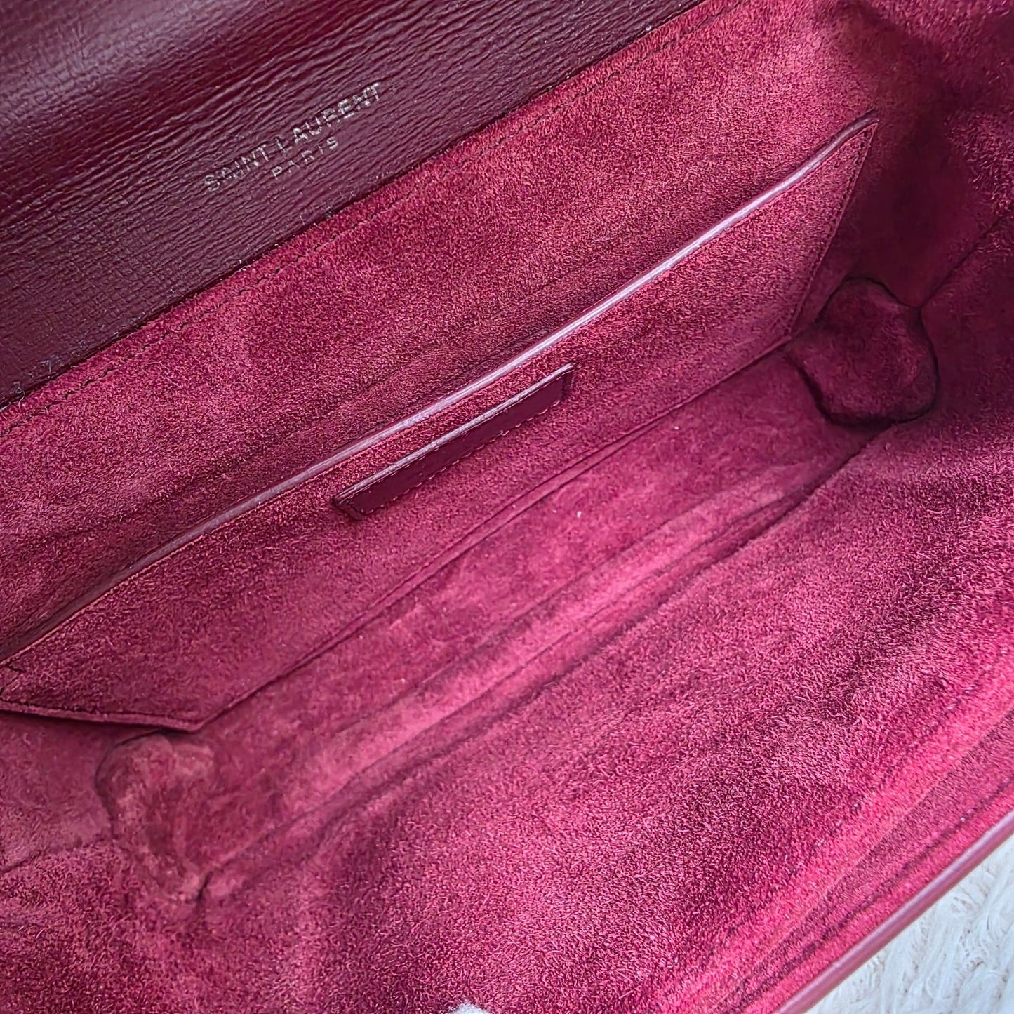 Saint Laurent Burgundy Leather Bellechasse Shoulder Bag (Pre-Owned)