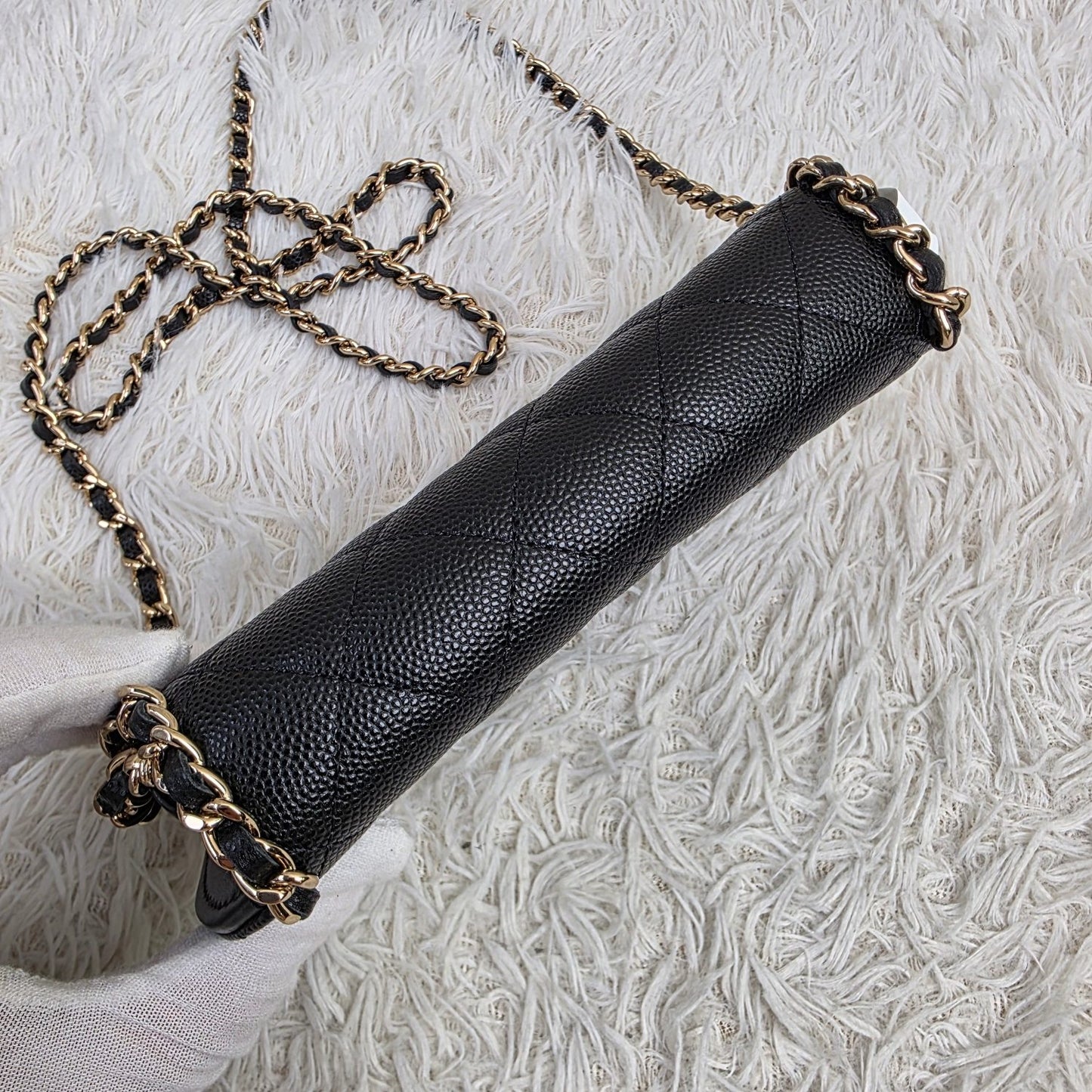 Chanel Black Quilted Caviar Leather Chain Crossbody Bag (Pre-Owned)