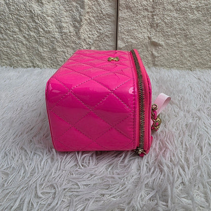 Chanel Hot Pink Quilted Leather Vanity Chain Shoulder Bag (Pre-Owned)