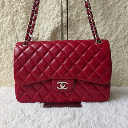 Chanel Red Quilted Caviar Leather Classic Flap Shoulder Bag (Pre-Owned)