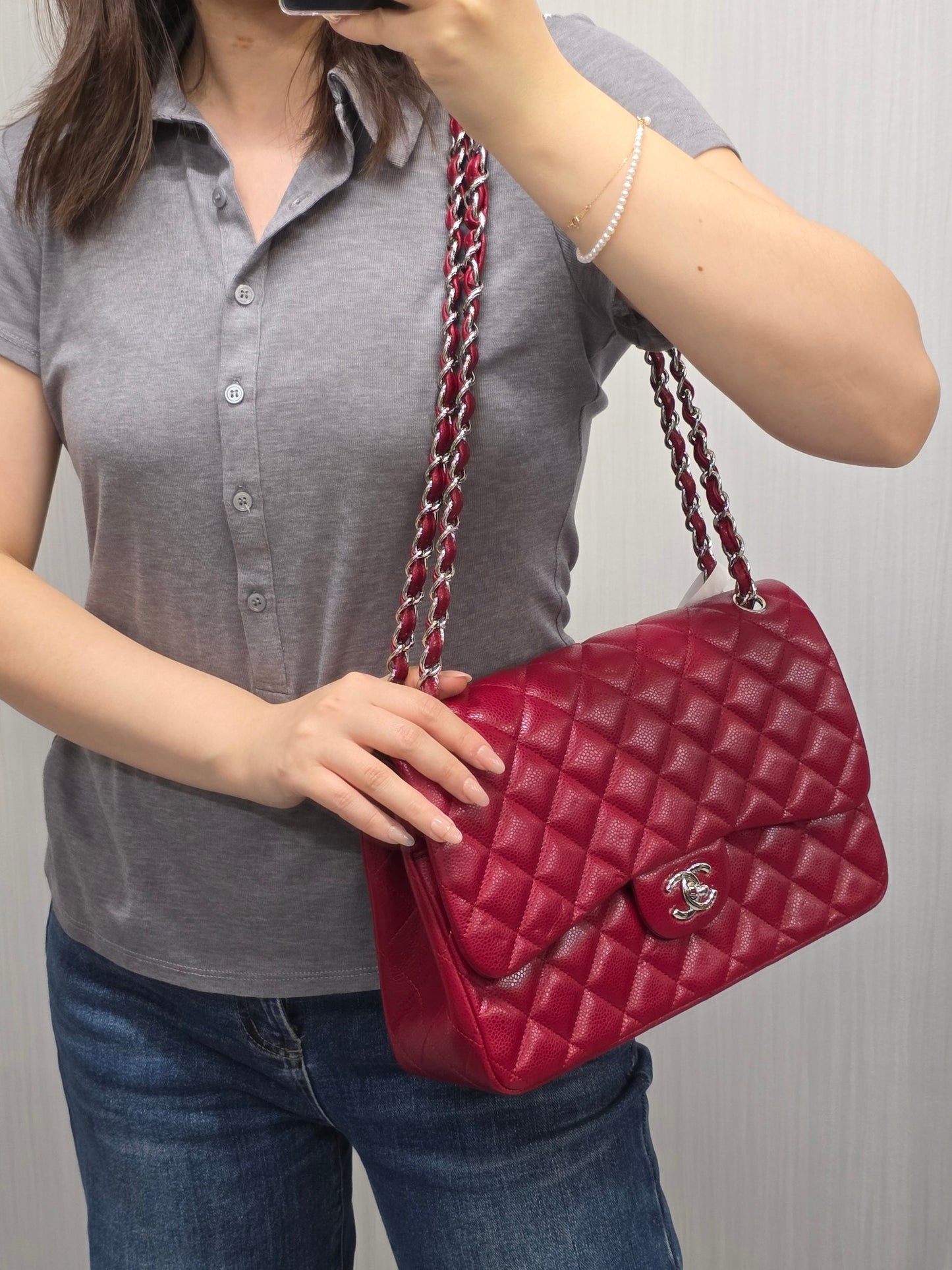 Chanel Red Quilted Caviar Leather Classic Flap Shoulder Bag (Pre-Owned)