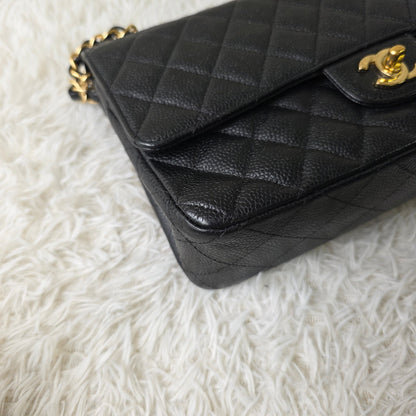 Chanel Black Quilted Caviar Leather Classic Flap Shoulder Bag (Pre-Owned)