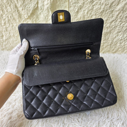 Chanel Black Quilted Caviar Leather Classic Flap Shoulder Bag (Pre-Owned)