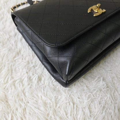 Chanel Black Quilted Leather Top Handle Chain Shoulder Bag (Pre-Owned)