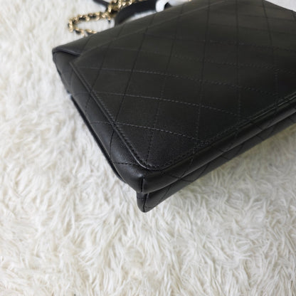 Chanel Black Quilted Leather Top Handle Chain Shoulder Bag (Pre-Owned)