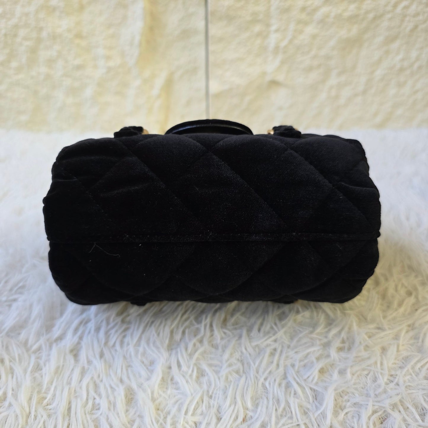 Chanel Black Velvet Quilted Top Handle Flap Bag (Pre-Owned)