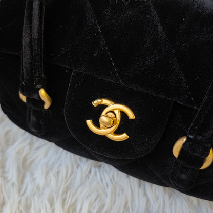 Chanel Black Velvet Quilted Top Handle Flap Bag (Pre-Owned)
