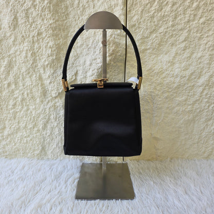 1 Gucci Vintage Satin Top Handle Bag (Pre-Owned)