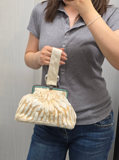 1 Versace Fur Wristlet Clutch Bag (Pre-Owned)