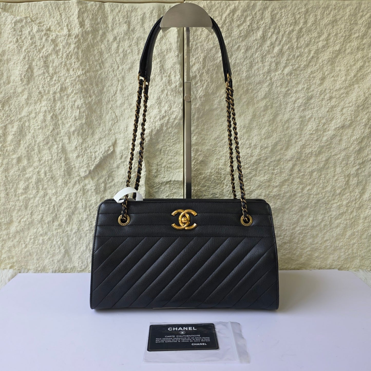 Chanel Diagonal Quilted Leather Chain Shoulder Bag (Pre-Owned)
