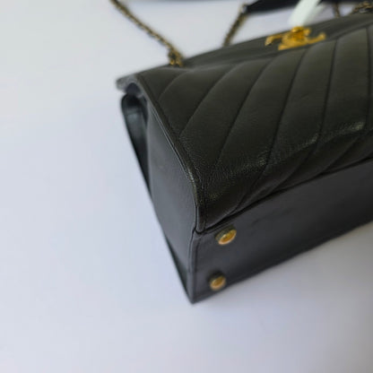 Chanel Diagonal Quilted Leather Chain Shoulder Bag (Pre-Owned)