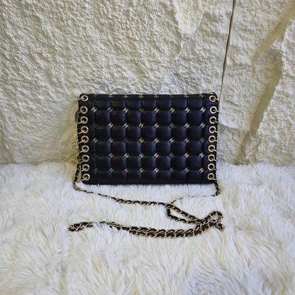 Chanel CC Logo Quilted Chain Shoulder Bag (Pre-Owned)