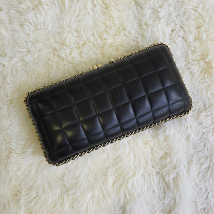 Chanel CC Logo Quilted Chain Shoulder Bag (Pre-Owned)