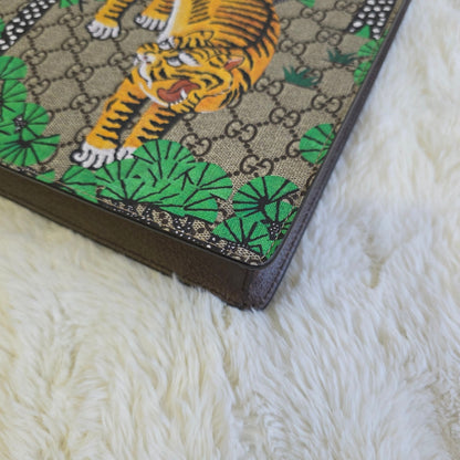 Gucci GG Supreme Bengal Tiger Pouch Shoulder Bag (Pre-Owned)